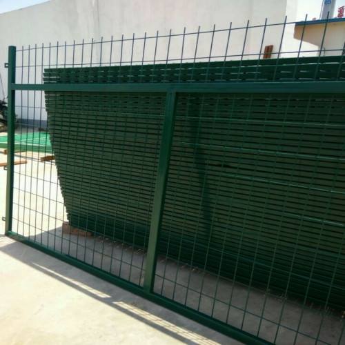 鐵路線路防護(hù)柵欄